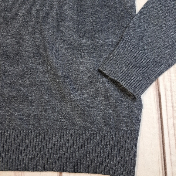 Calvin Klein Gunmetal Heather Grey Wool Blend Crew Neck Size XS - Picture 5 of 14